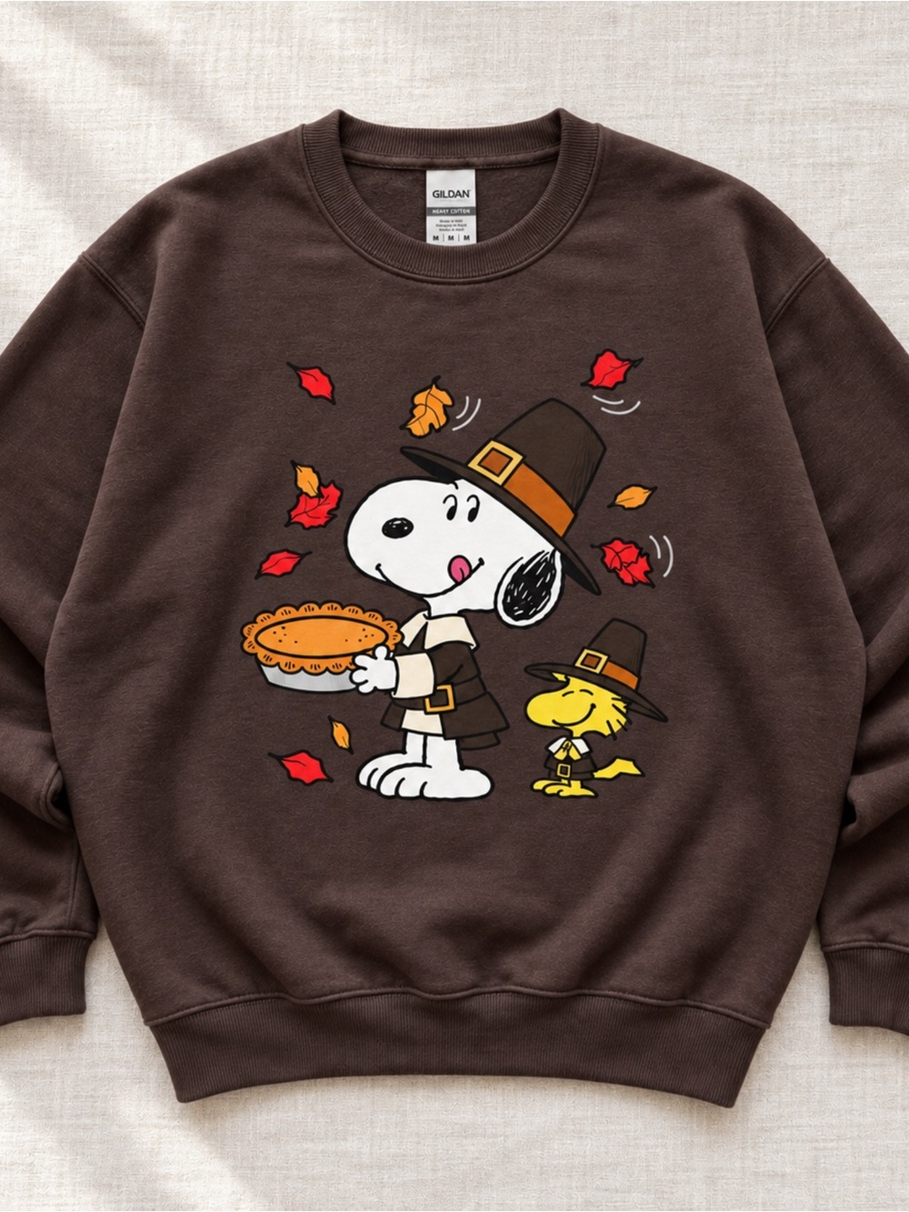 Peanuts Snoopy Pilgrim Thanksgiving Graphic Sweatshirt Gildan Brown NWT